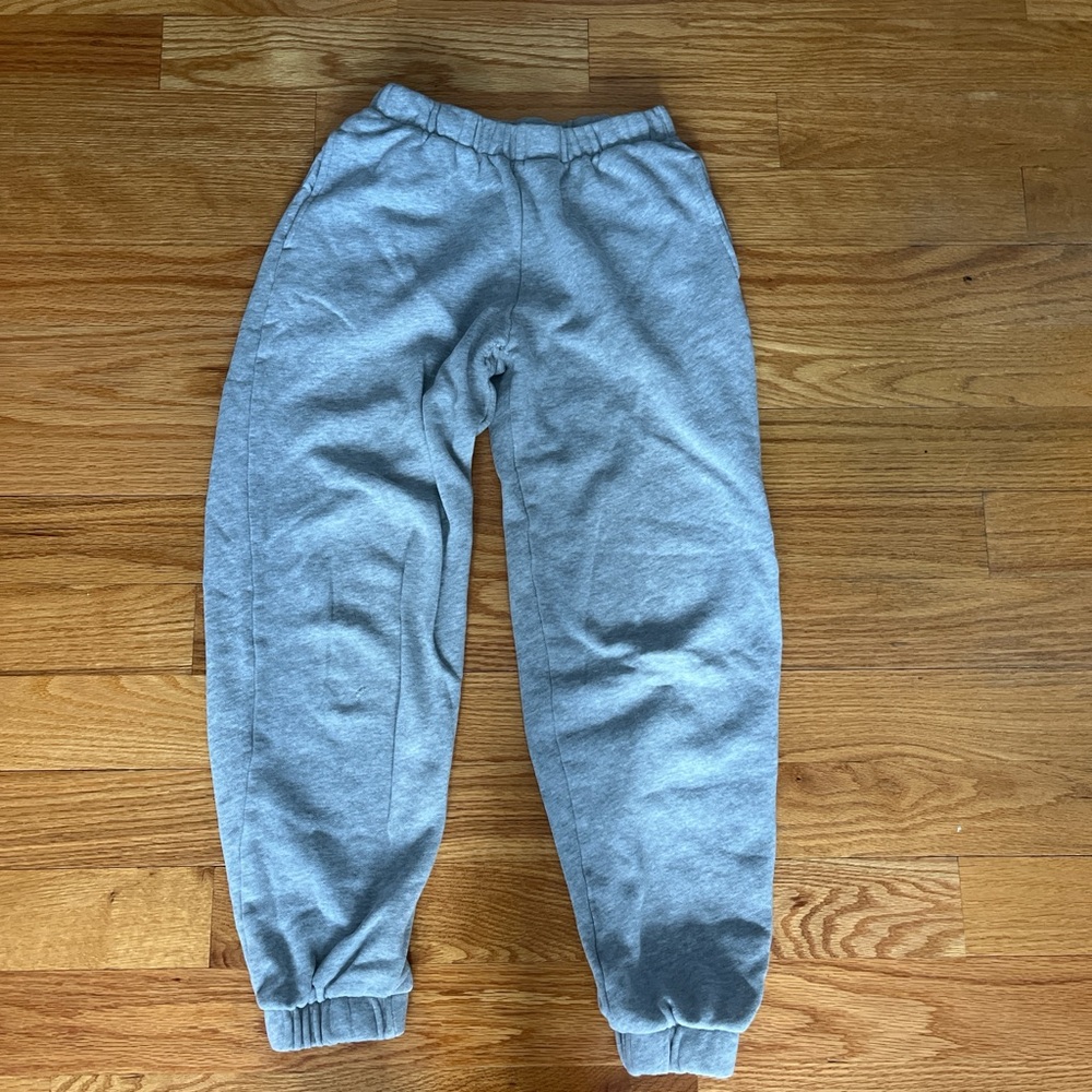 Brandy Melville Grey Sweatpants